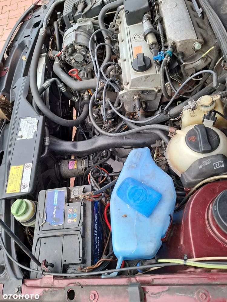 Volkswagen Passat 2.0 GT - 38