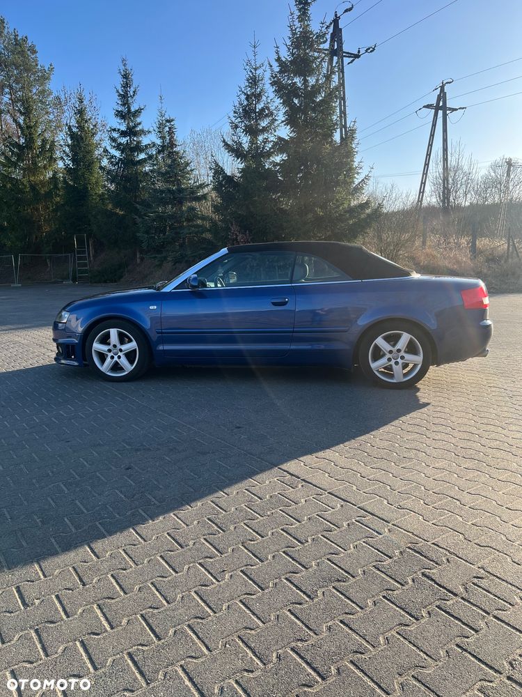 Audi A4 Cabrio 2.4 - 2