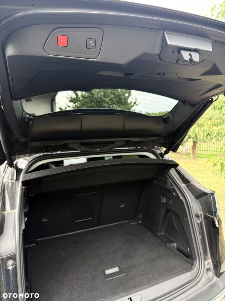 Peugeot 3008 1.5 BlueHDi Crossway S&S EAT8 - 15