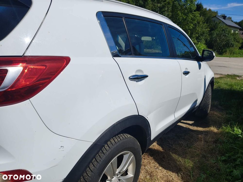 Kia Sportage 2.0 L - 3