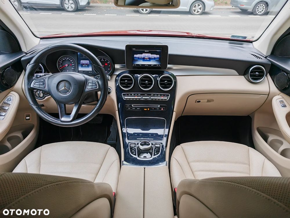 Mercedes-Benz GLC 250 4-Matic - 12