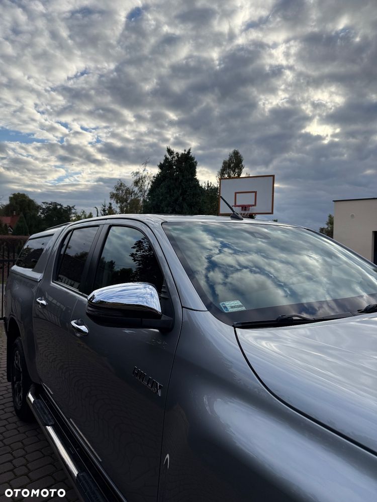 Toyota Hilux 2.4 D-4D Double Cab DLX 4x4 - 10
