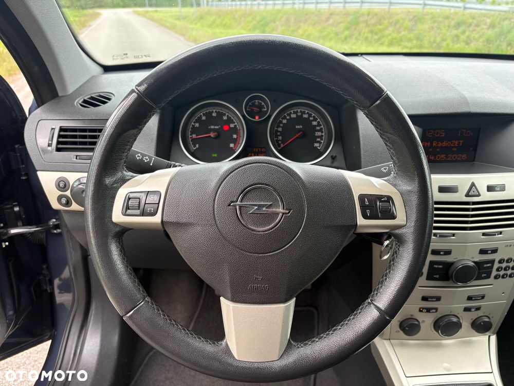 Opel Astra 1.6 Color Edition - 38
