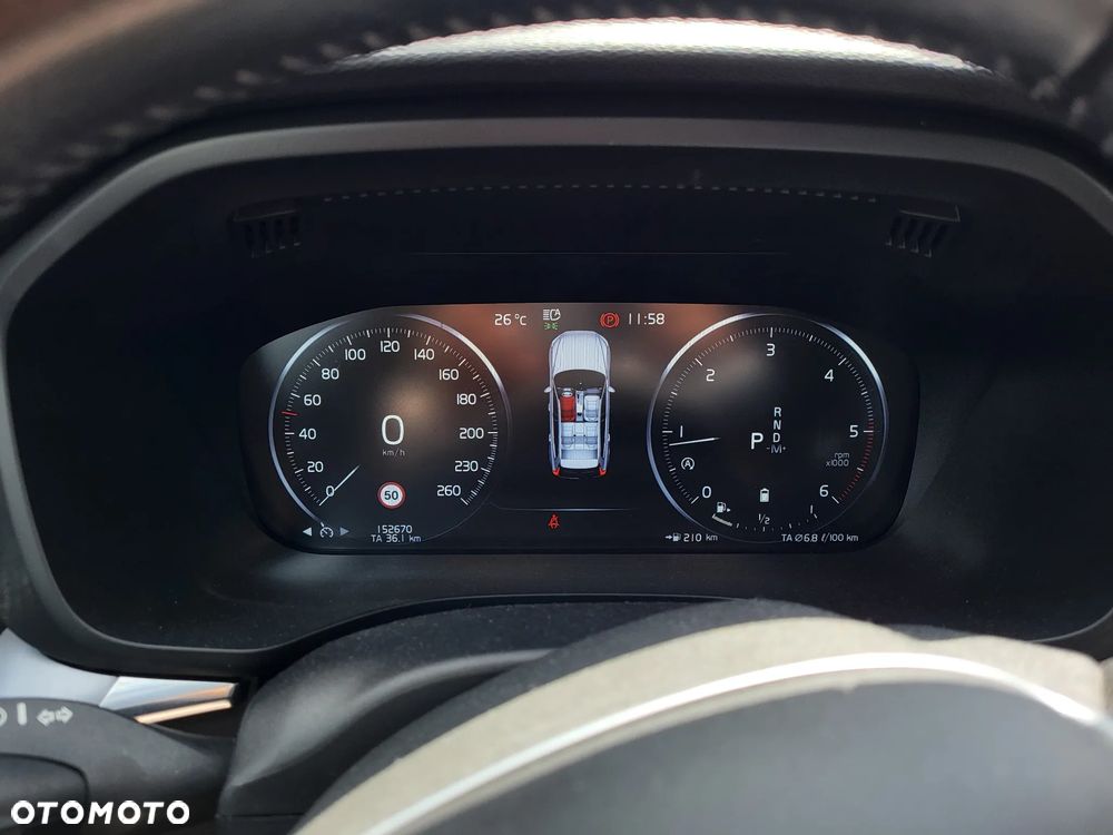 Volvo XC 60 B4 D AWD Momentum - 3