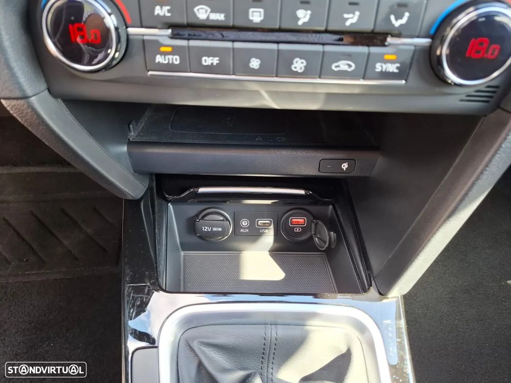 Kia Ceed SW 1.4 T-GDI TX - 28