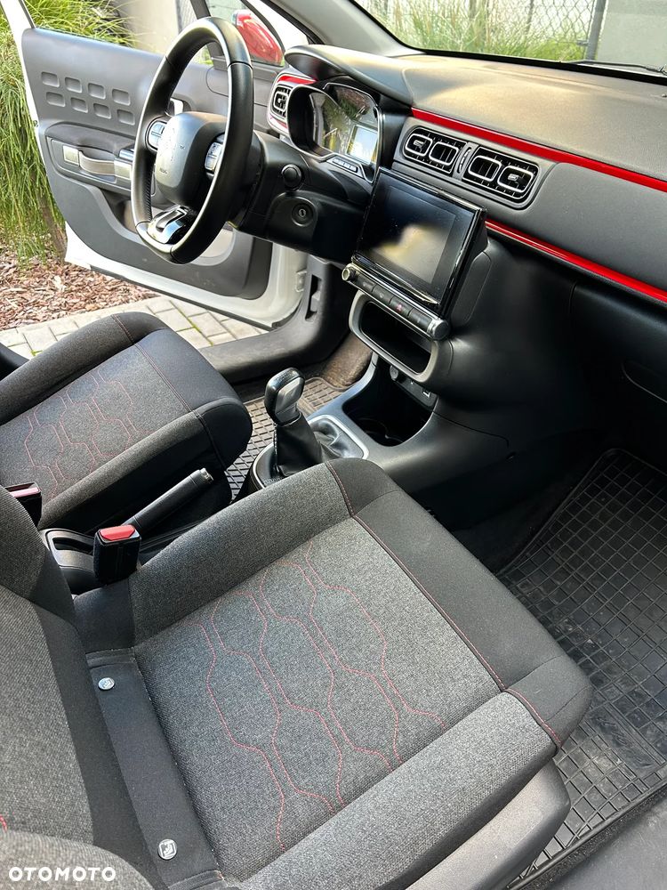 Citroën C3 1.2 PureTech Shine S&S - 8