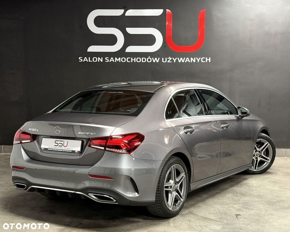 Mercedes-Benz Klasa A 180 d 8G-DCT Lim AMG Line Advanced - 5