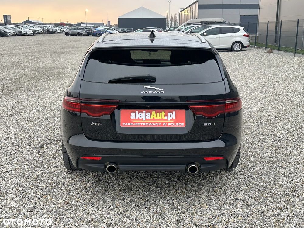 Jaguar XF 3.0 TDV6 300 Sport - 13