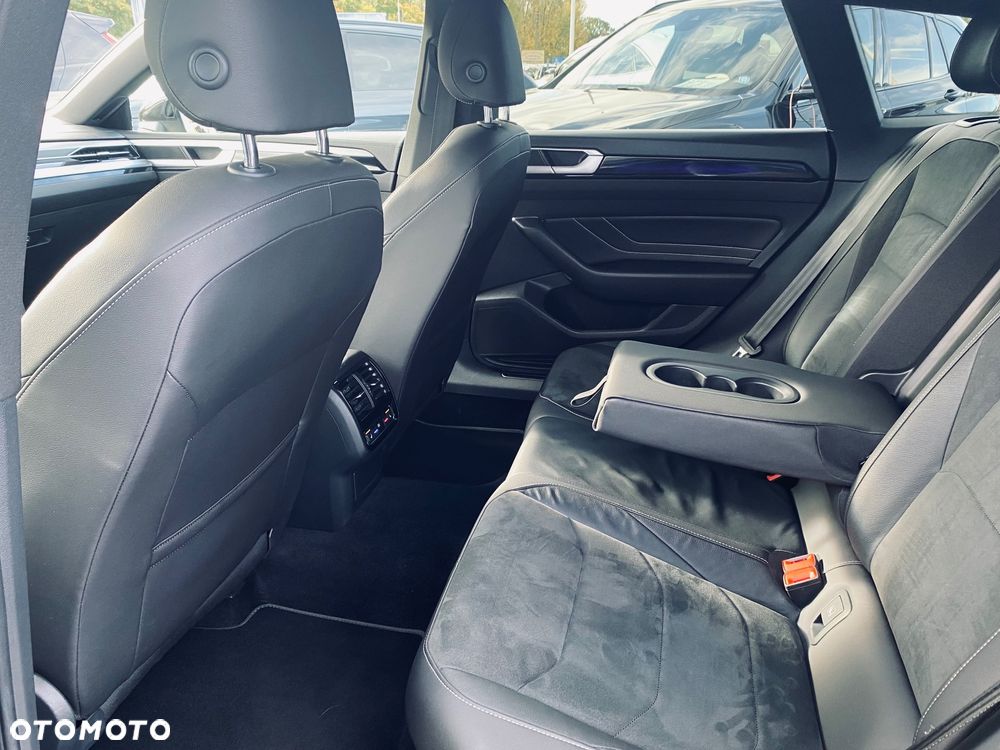 Volkswagen Arteon 2.0 TDI R-Line DSG - 32