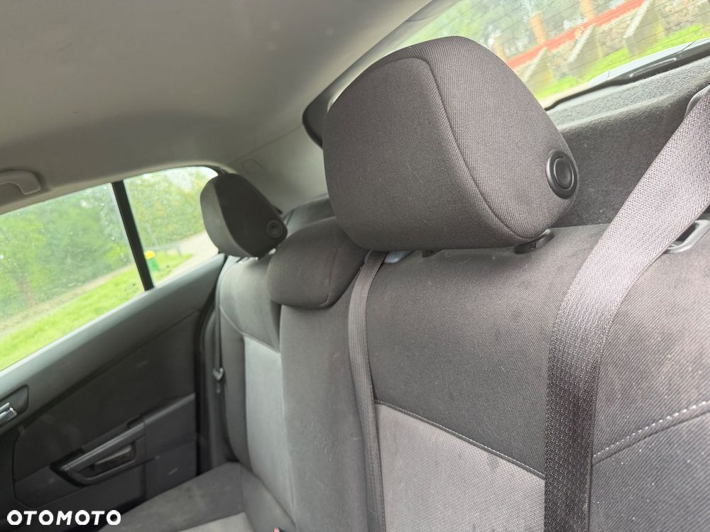 Opel Astra 1.6 - 6