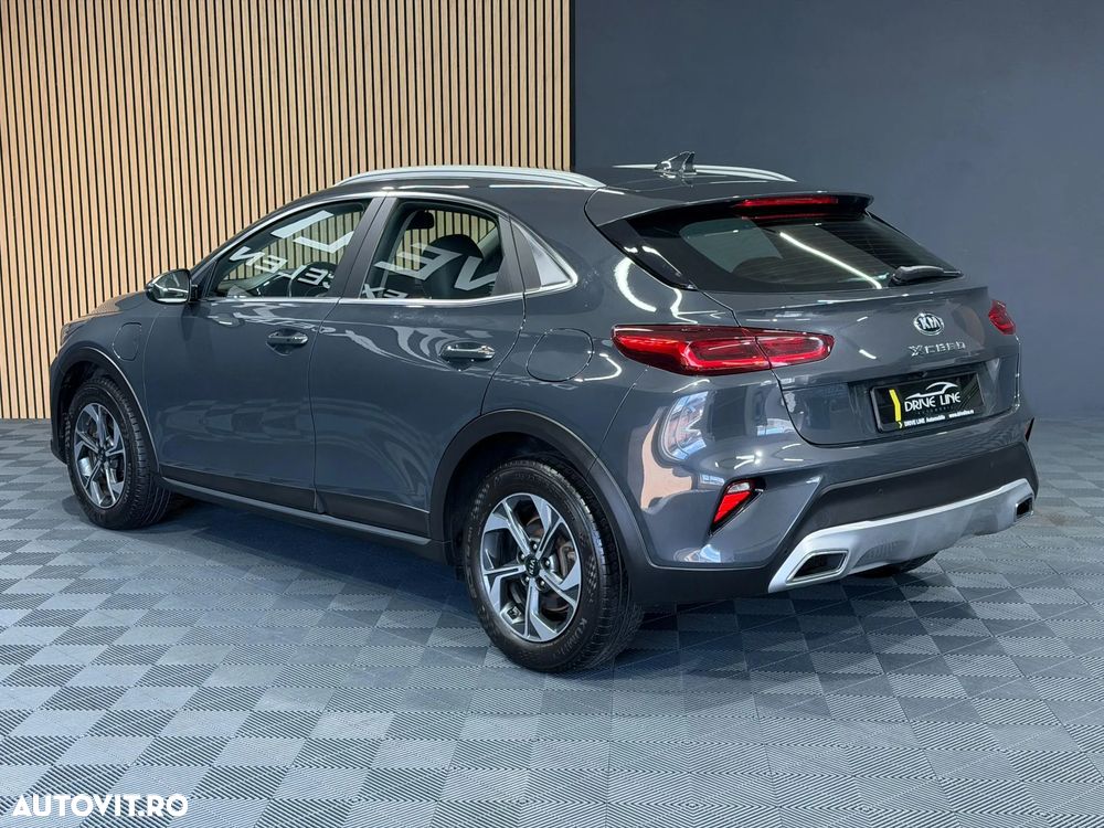 Kia XCeed 1.6 GDI 6DCT PHEV Vision - 6