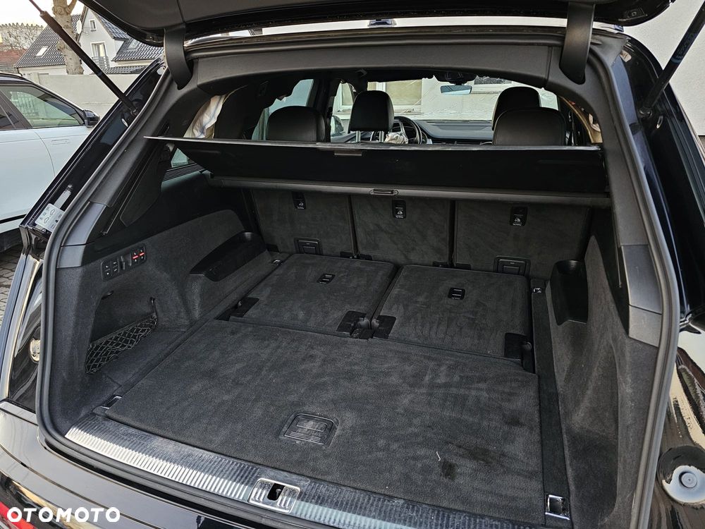 Audi SQ7 4.0 TDI Quattro Tiptronic - 19