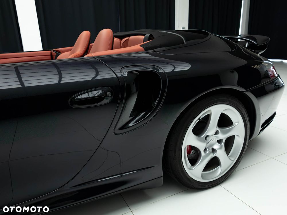 Porsche 911 - 13