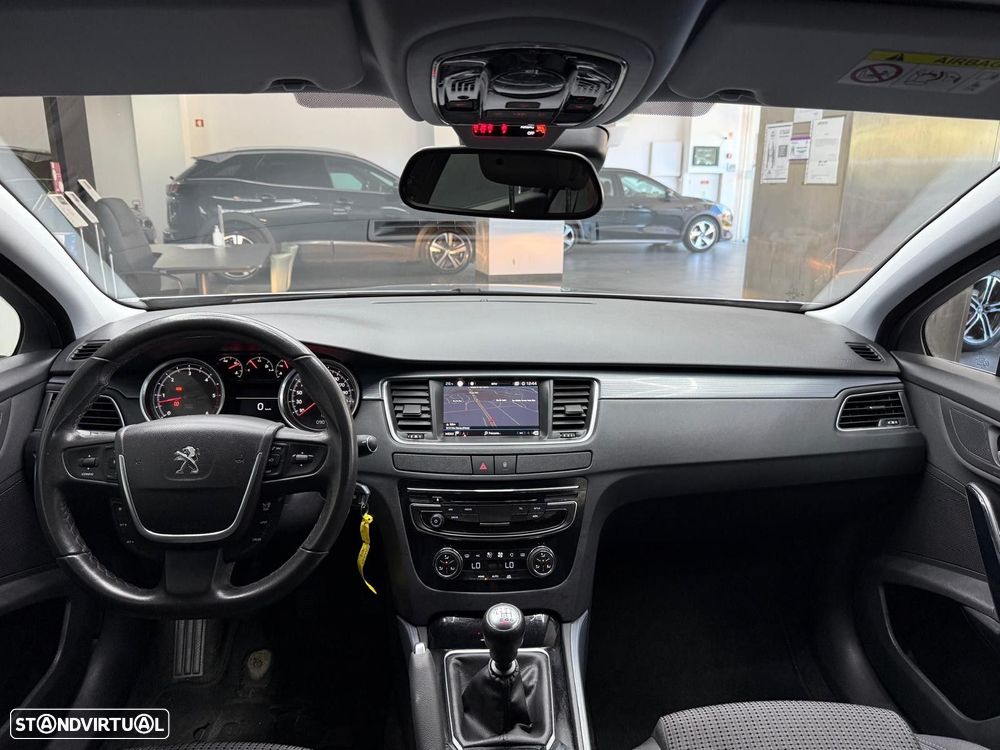 Peugeot 508 SW 1.6 BlueHDi Allure - 26