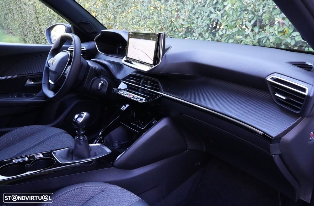 Peugeot 2008 1.2 PureTech Allure Pack - 18