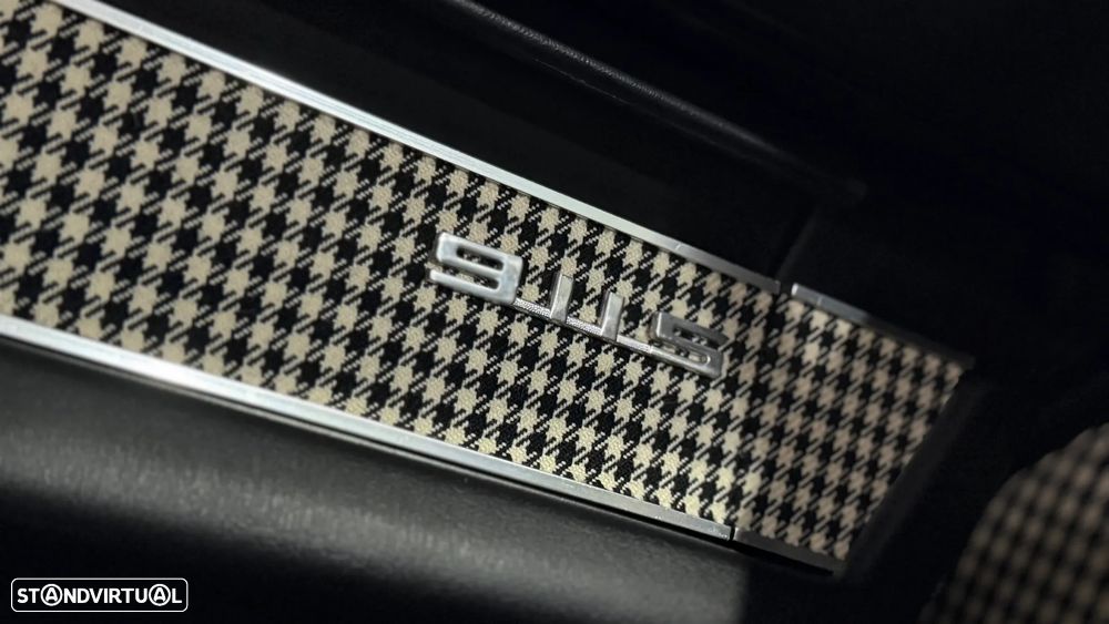 Porsche 911 Série F - 27