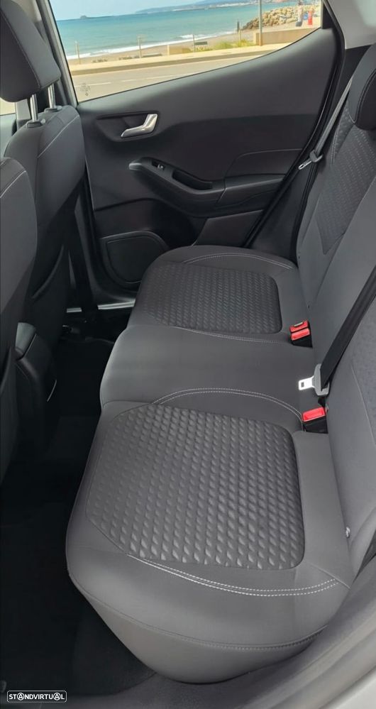 Ford Fiesta 1.0 EcoBoost S&S TITANIUM - 8
