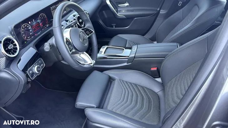 Mercedes-Benz A 180 MHEV 7G-DCT - 9