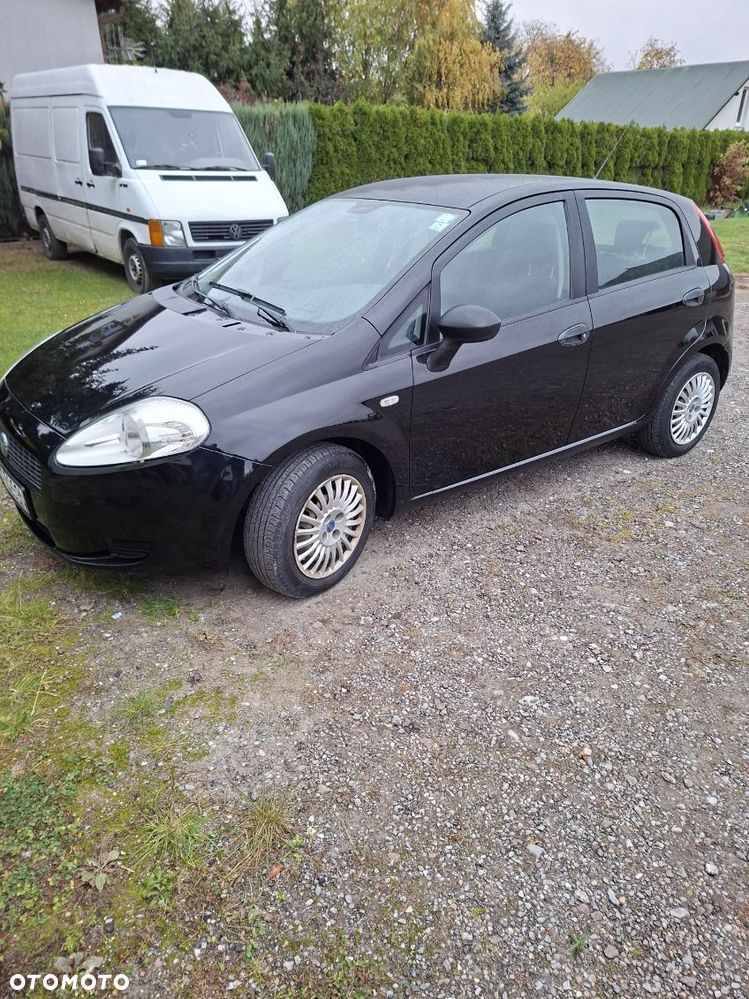 Fiat Punto 2006 photo 2