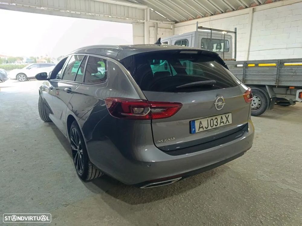 Opel Insignia Sports Tourer 2.0 D Ultimate Aut. - 2