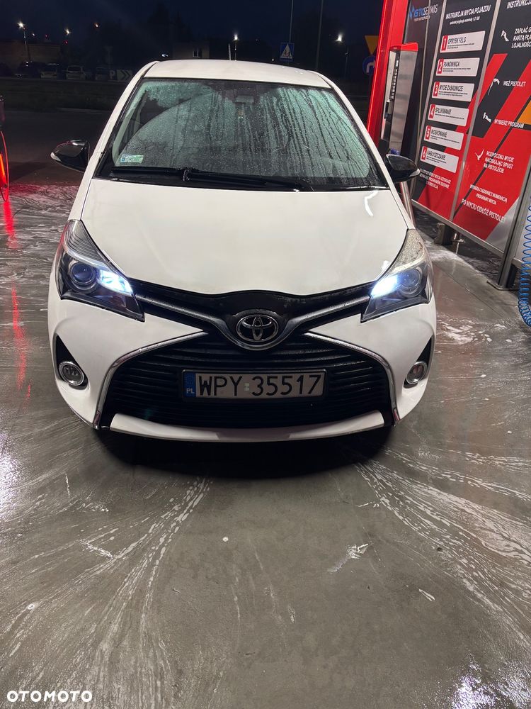 Toyota Yaris 1.4 D-4D Prestige - 6