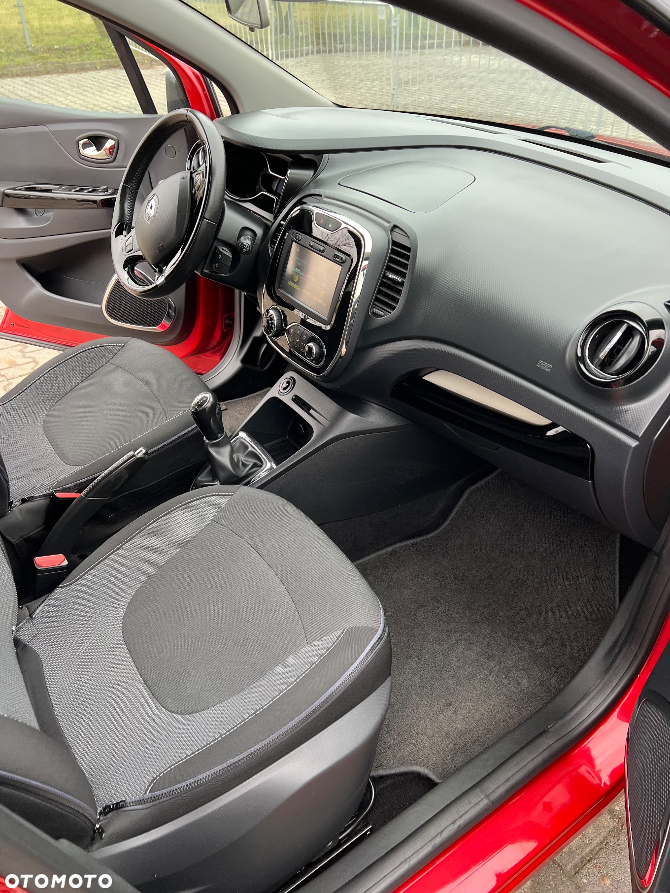 Renault Captur (ENERGY) TCe 90 LIFE - 11