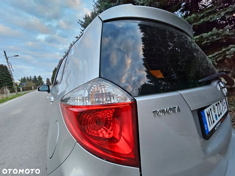 Toyota Verso S 1.33 VVT-i Multidrive Club - 8