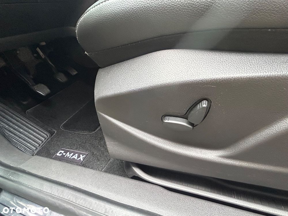 Ford C-MAX 1.5 EcoBoost Start-Stop-System Titanium - 32
