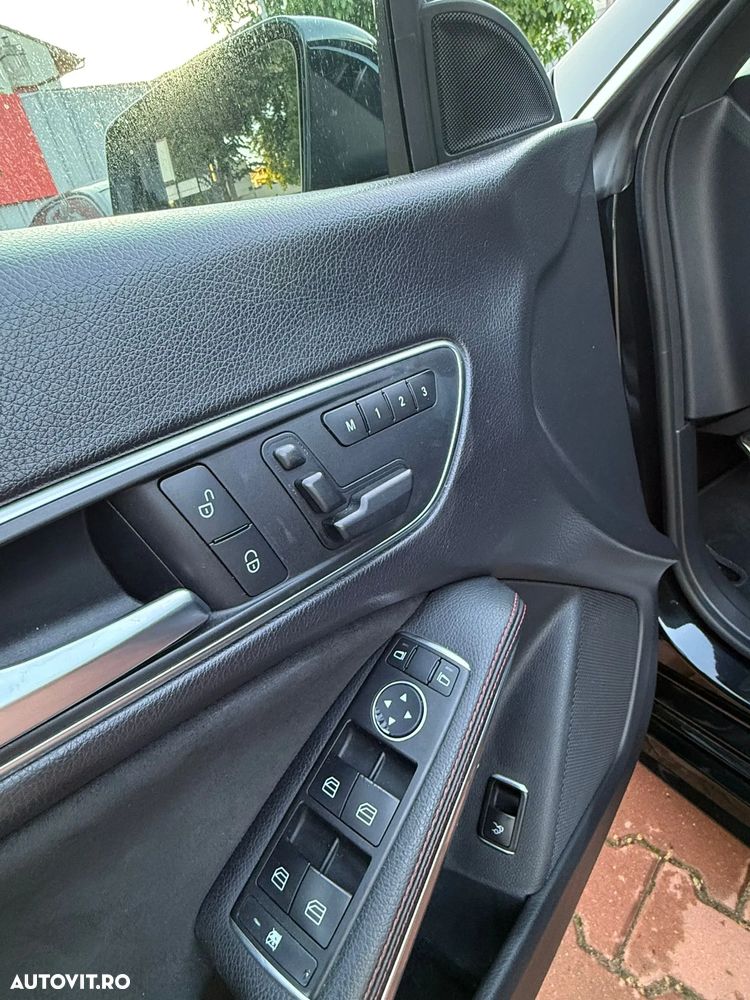 Mercedes-Benz CLA 220 CDI 7G-DCT AMG Line - 17