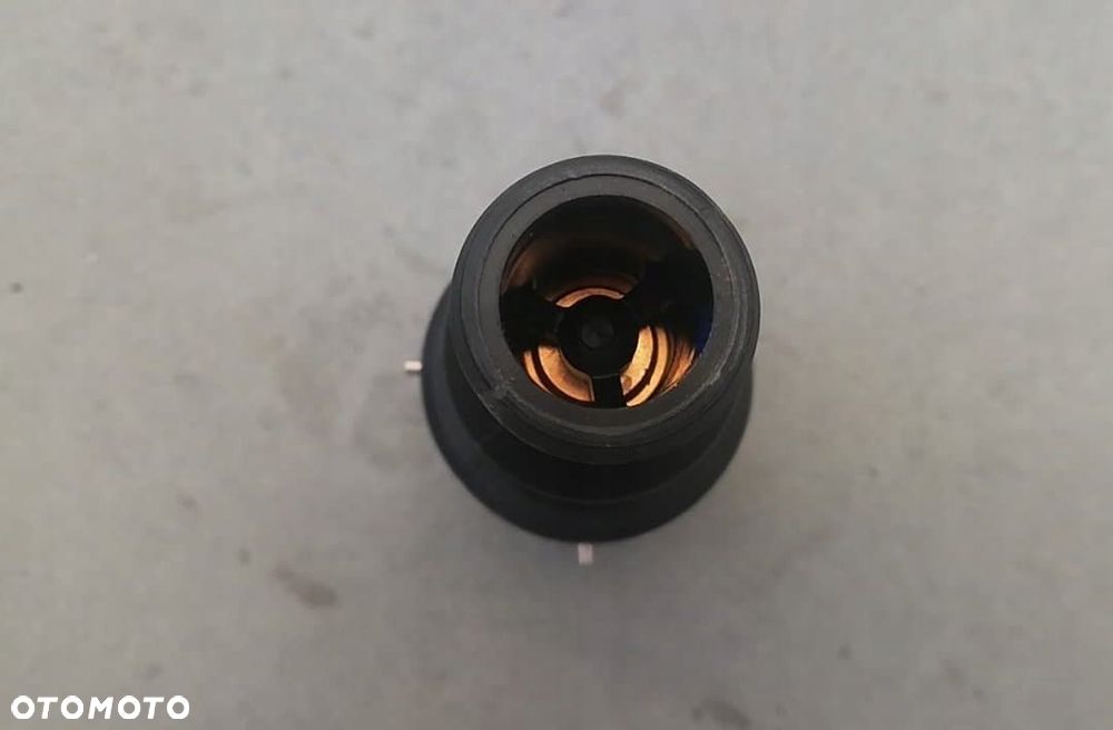 AUDI R8 OCTAVIA GOLF VI termostat HELLA NOWY - 3