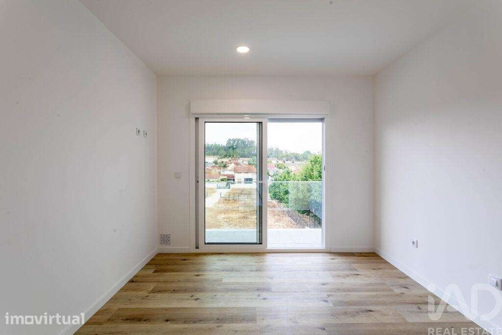 Casa / Villa T3 em Arcos e Mogofores de 126,6 m2 - Grande imagem: 5/32