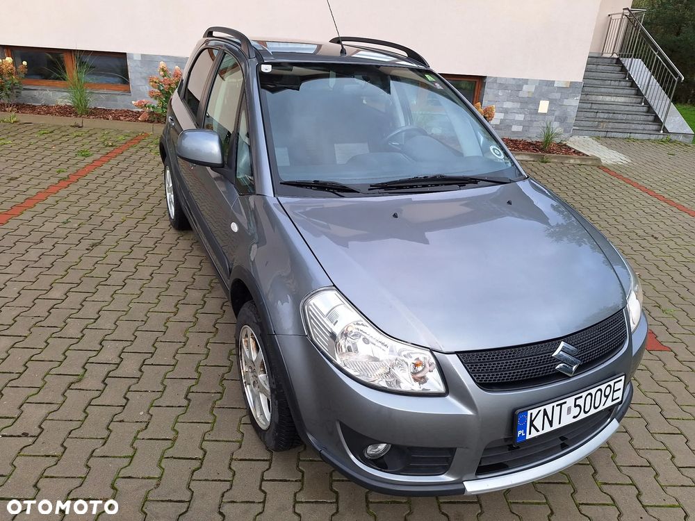 Suzuki SX4 1.6 GS / Premium 4WD - 1