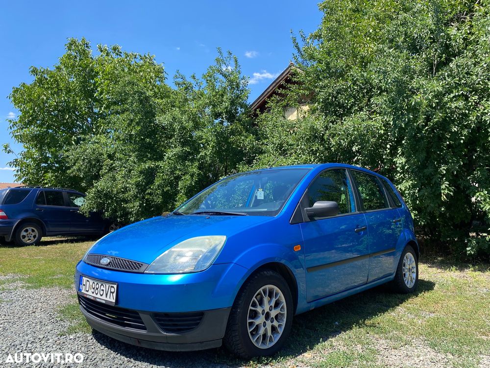 FORD Fiesta 2004