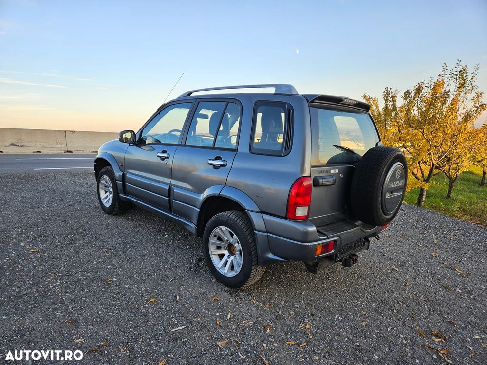Suzuki Grand Vitara 2.0 TD - 4