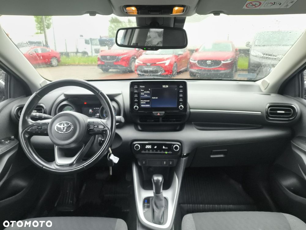 Toyota Yaris - 11