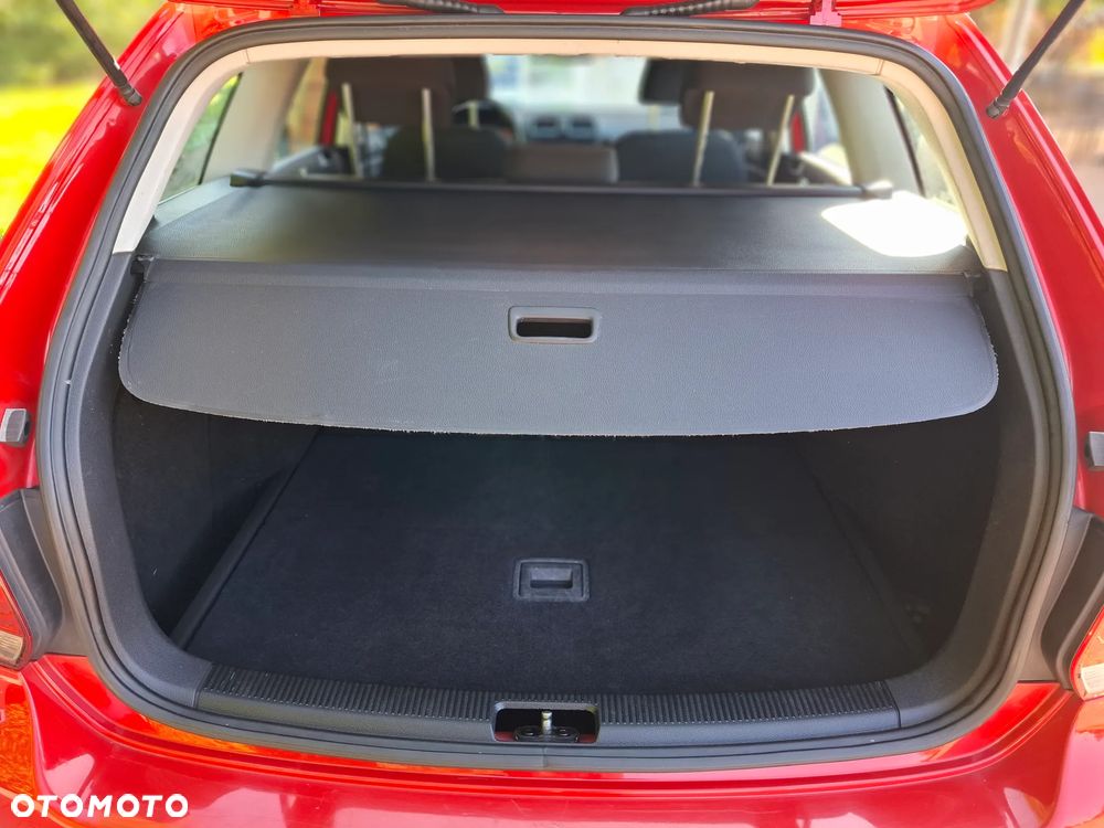Volkswagen Golf 1.6 TDI DPF BlueMotion Technology Style - 10