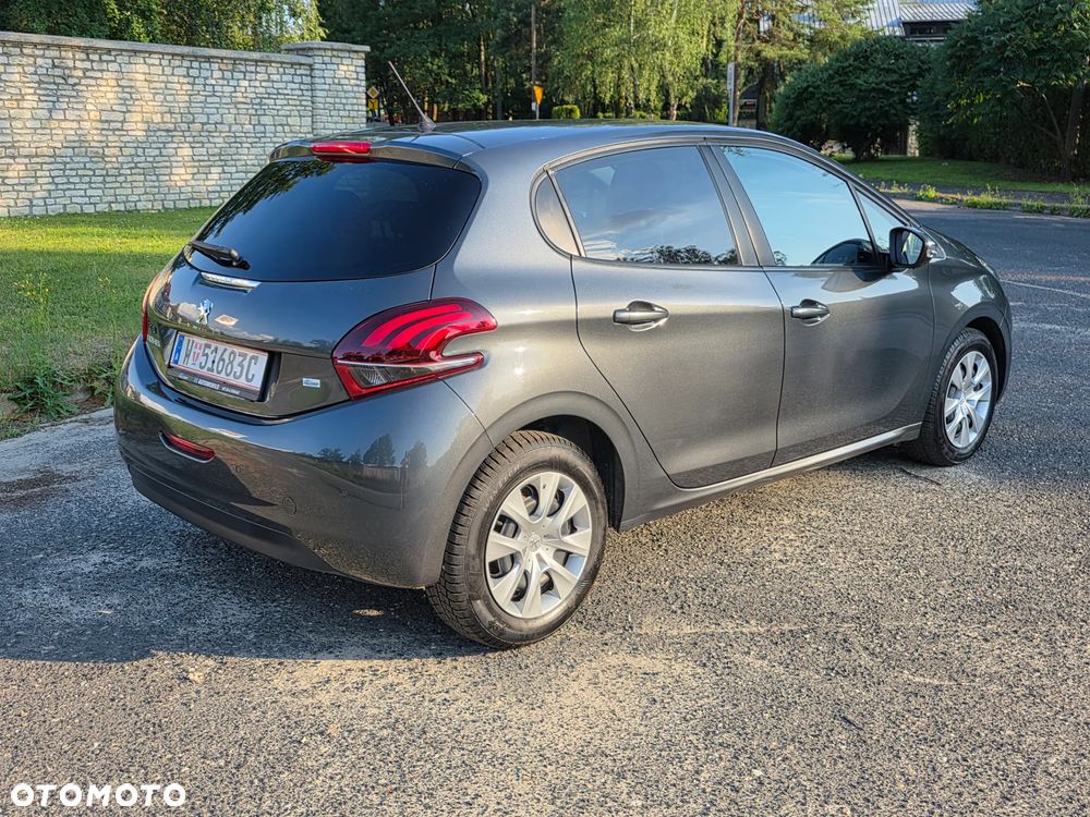 Peugeot 208 PureTech 82 Urban Move - 4
