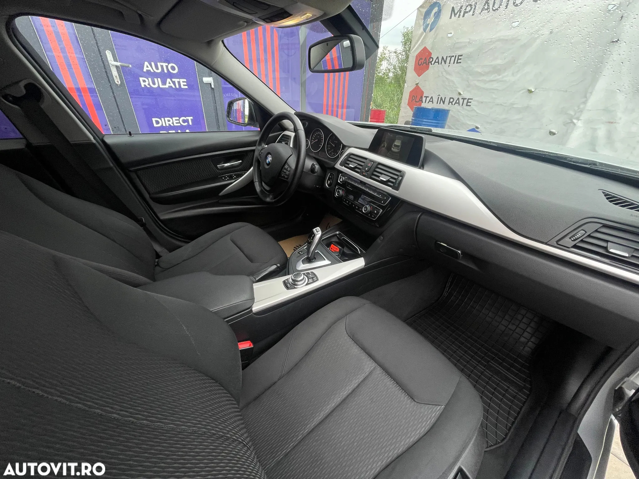 BMW Seria 3 318d Touring Aut. - 20