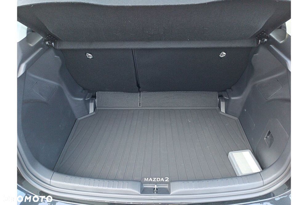 Mazda 2 Hybrid 1.5 Exclusive Line CVT - 23