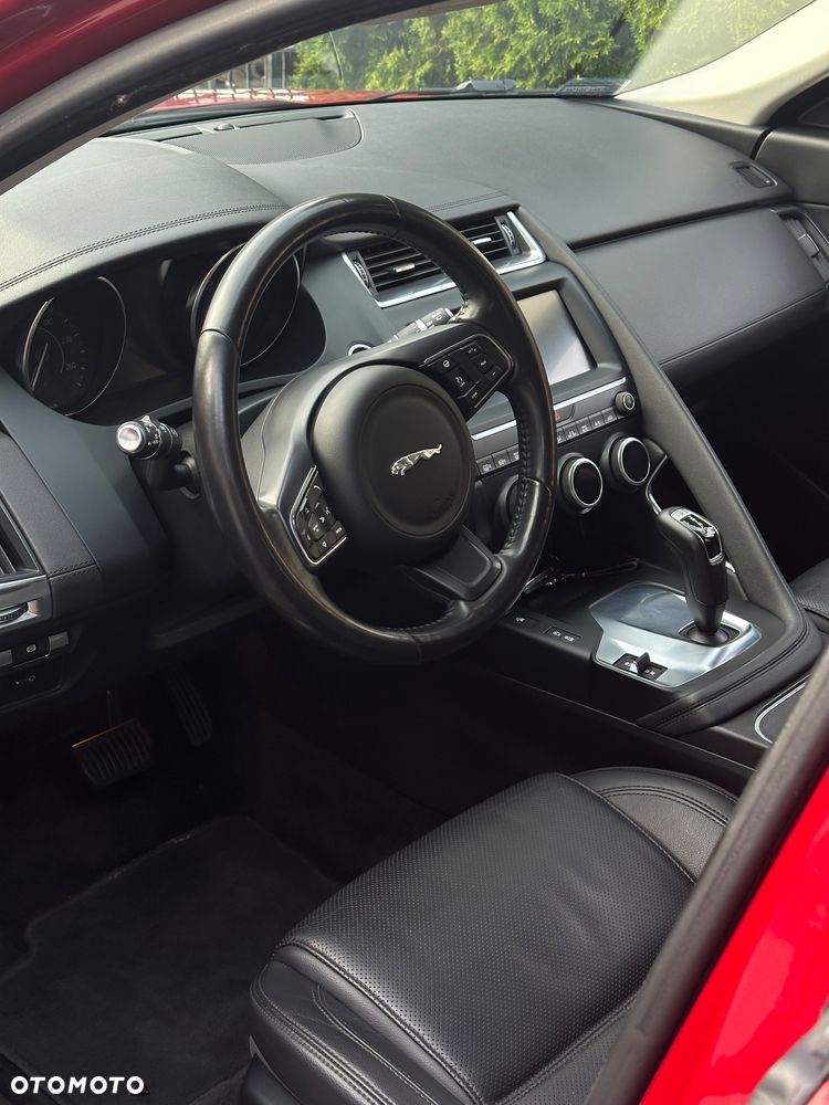 Jaguar E-Pace 2.0 P200 mHEV AWD S - 18