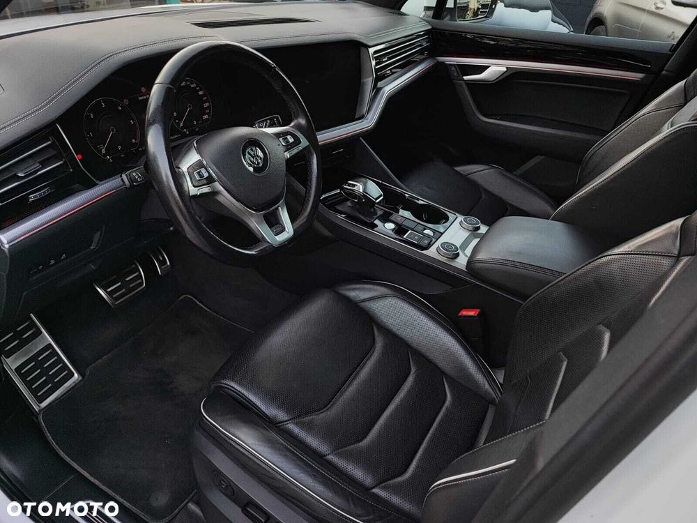 Volkswagen Touareg 3.0 V6 TDI SCR 4Mot R-Line - 13