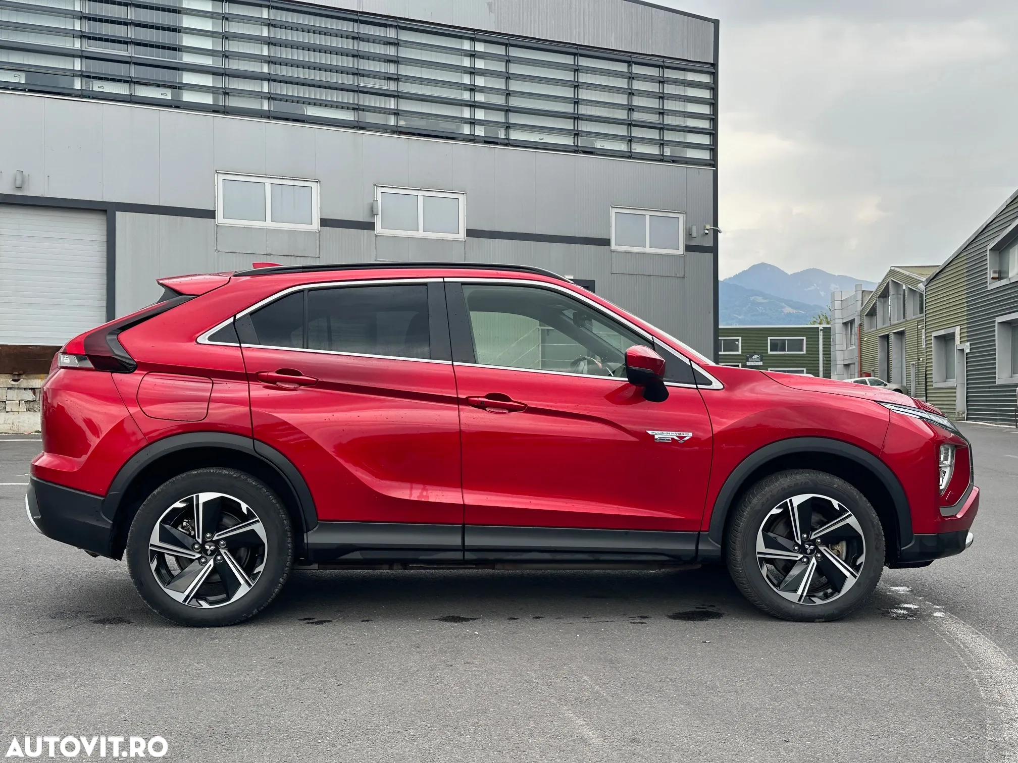 Mitsubishi Eclipse-Cross Plug-In Hybrid 4WD Plus - 29