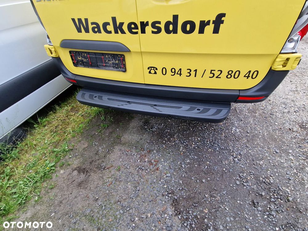 ZDERZAK STOPIEŃ MERCEDES SPRINTER 907 910 2022r - 23