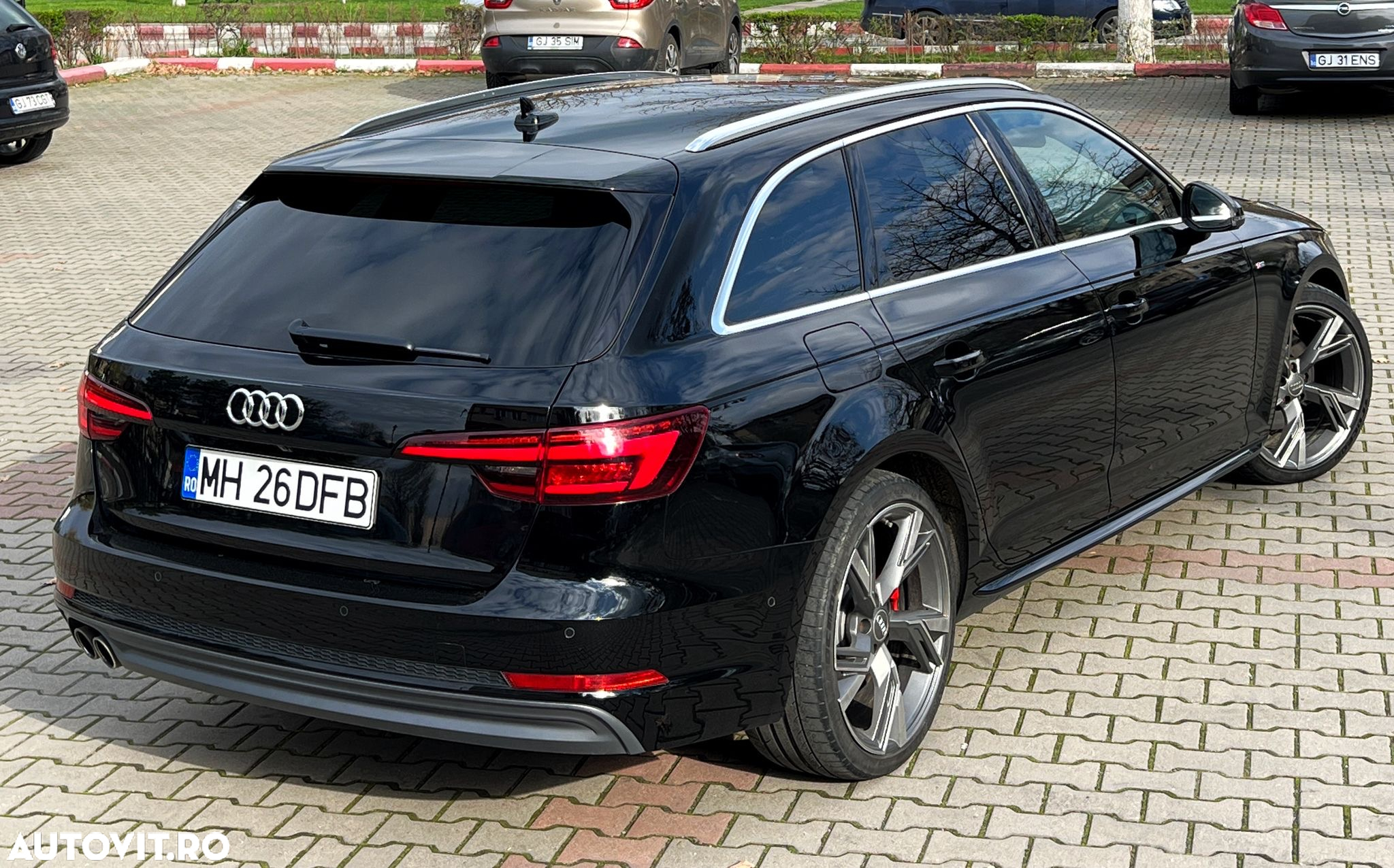 Audi A4 Avant 2.0 TDI S tronic Sport - 7