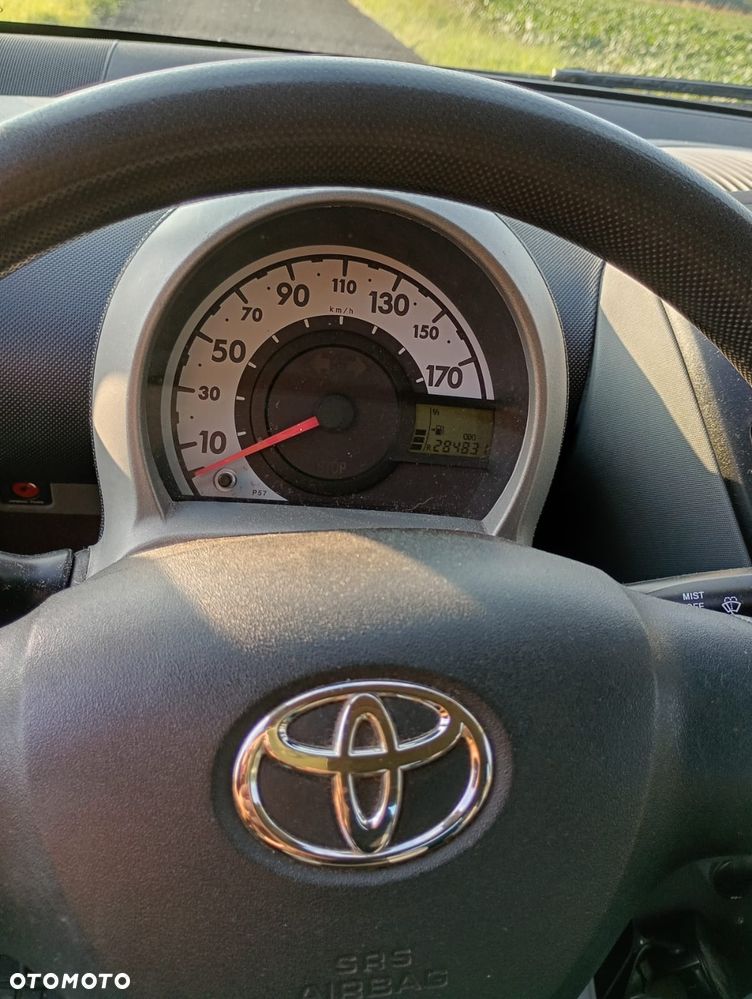Toyota Aygo - 4