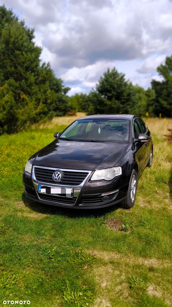 Volkswagen Passat 2.0 TDI DPF Comfortline - 1