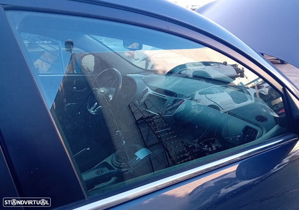 Vidro porta frente direita KIA Sportage III (SL) - 1