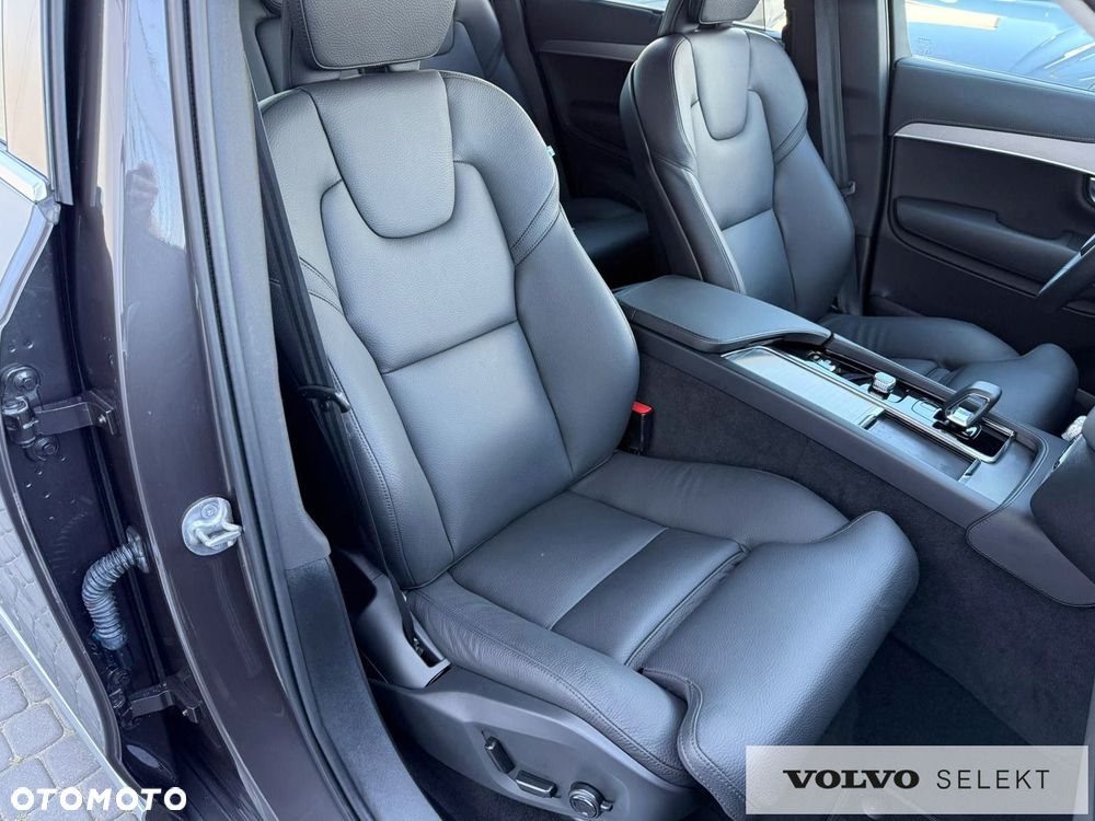 Volvo XC 90 - 15