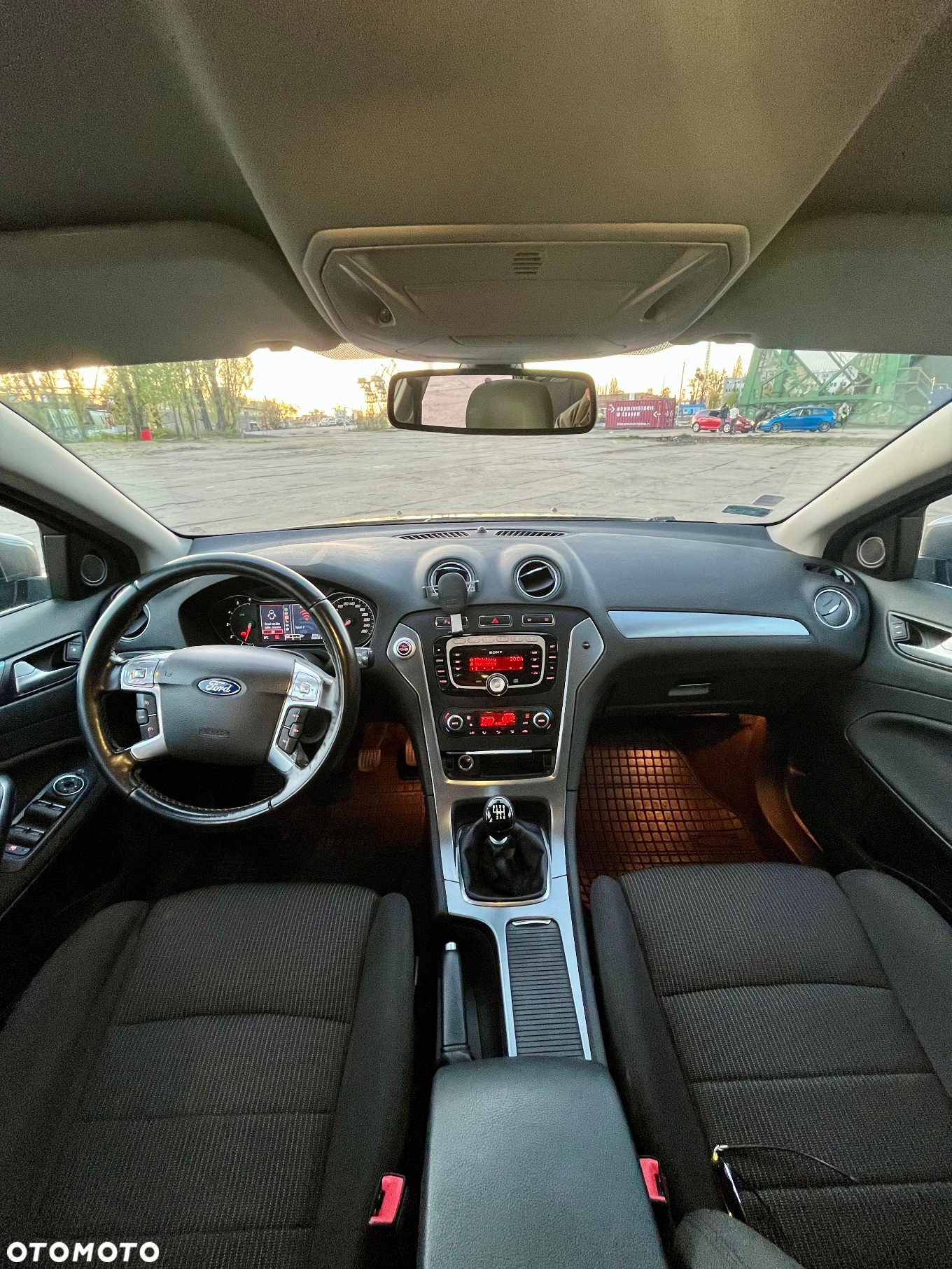 Ford Mondeo 1.6 TDCi Titanium - 8