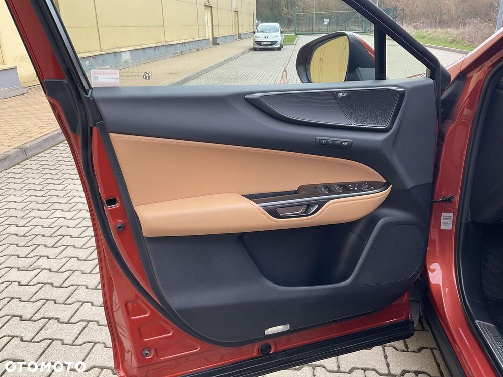 Lexus NX 350h Omotenashi AWD - 18